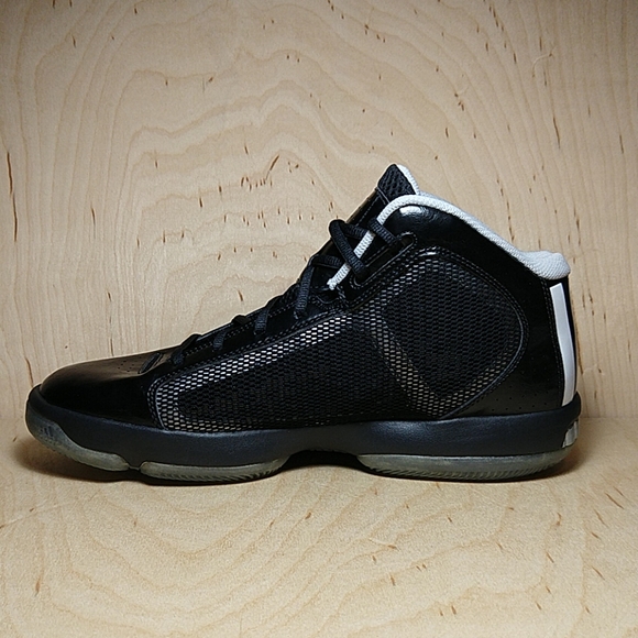 Adidas Alive LT Black midtop basketball shoes 10.5 - Picture 5 of 8